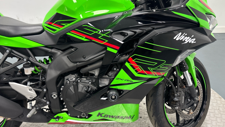 Kawasaki Ninja Zx 4 ZX400SRFNN (24MY)